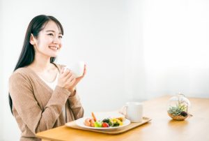 寒さがチャンスに変わる‼冬こそ耳つぼでスマートに痩せる!?